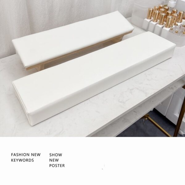 HAND PILLOW SET